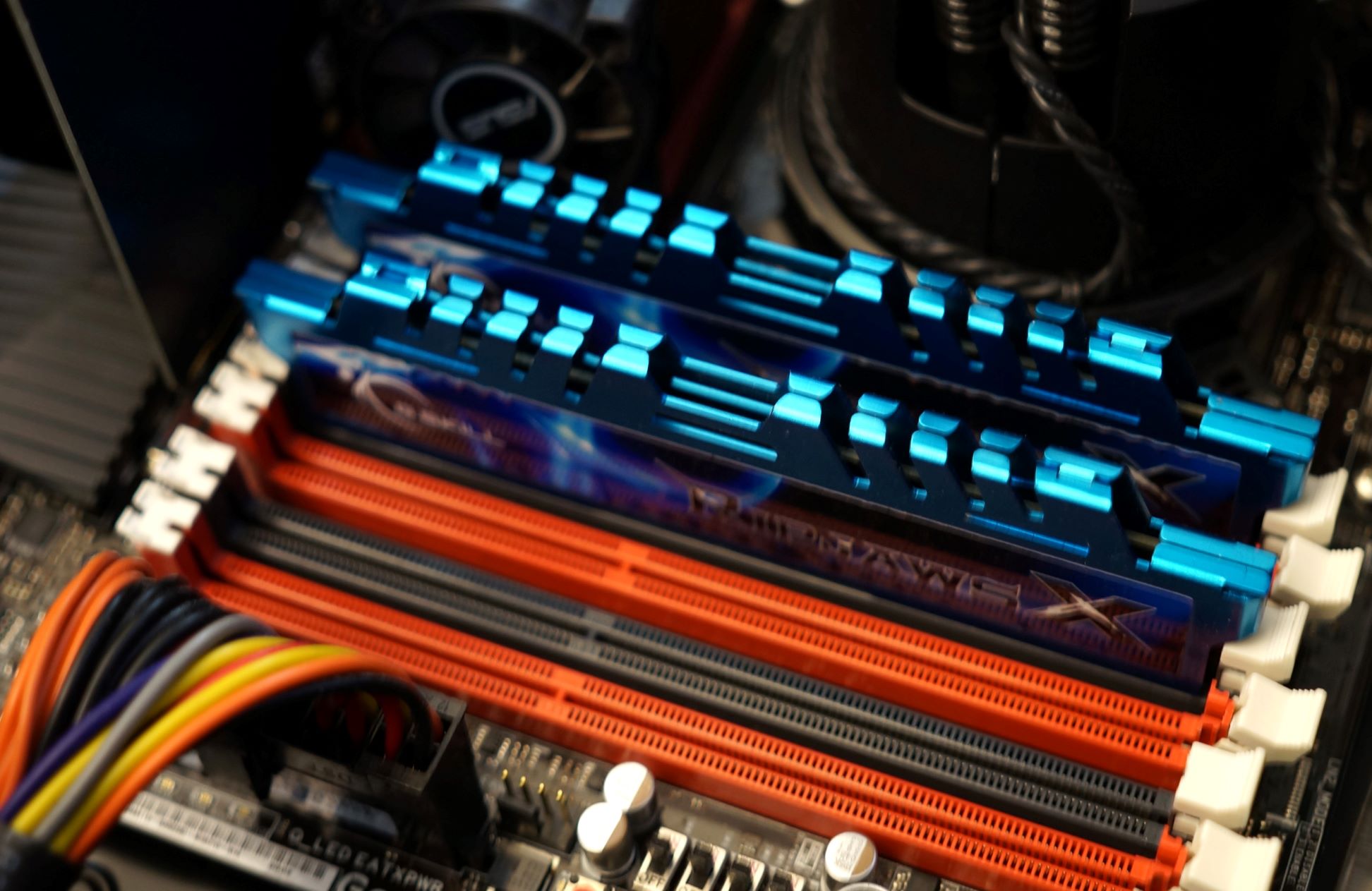 12 Amazing DDR3 Gaming RAM For 2024