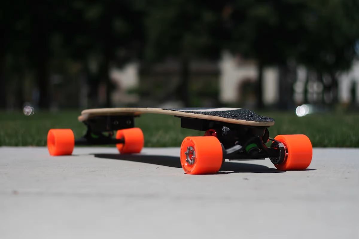 12 Best Boosted Dual 2000W Electric Skateboard For 2024