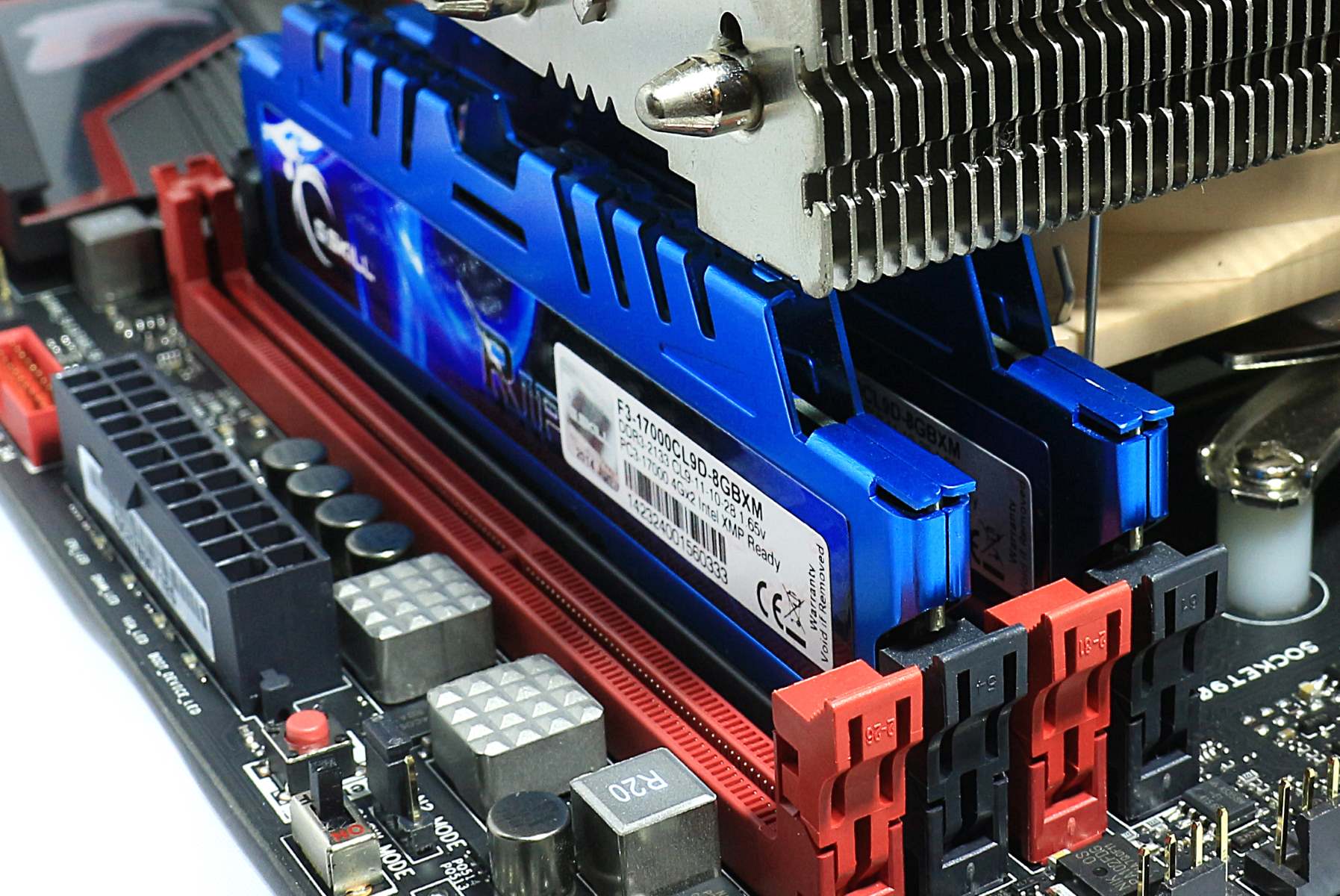 14 Amazing Blue DDR4 RAM For 2024