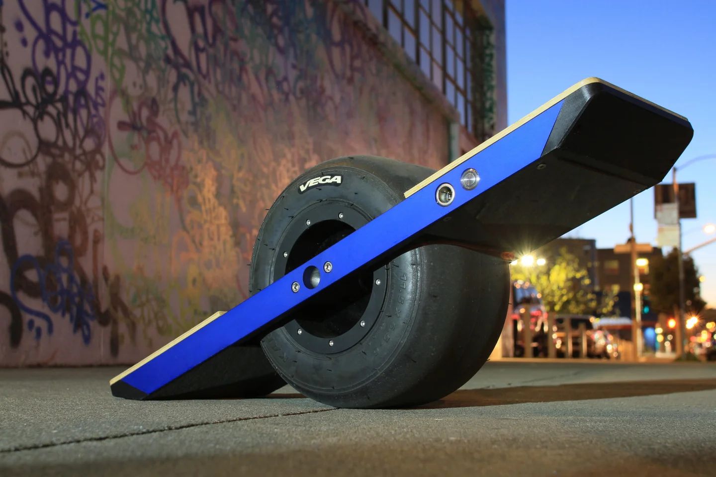 7 Amazing One Wheel Self Balancing Electric Skateboard For 2024