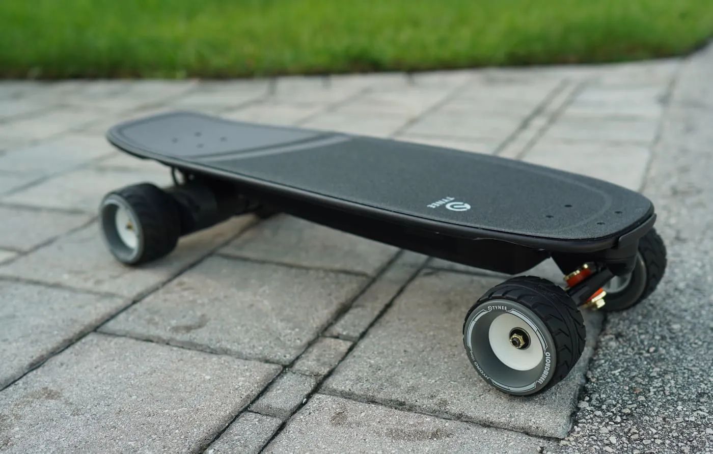 9 Amazing Mini Electric Skateboard For 2024
