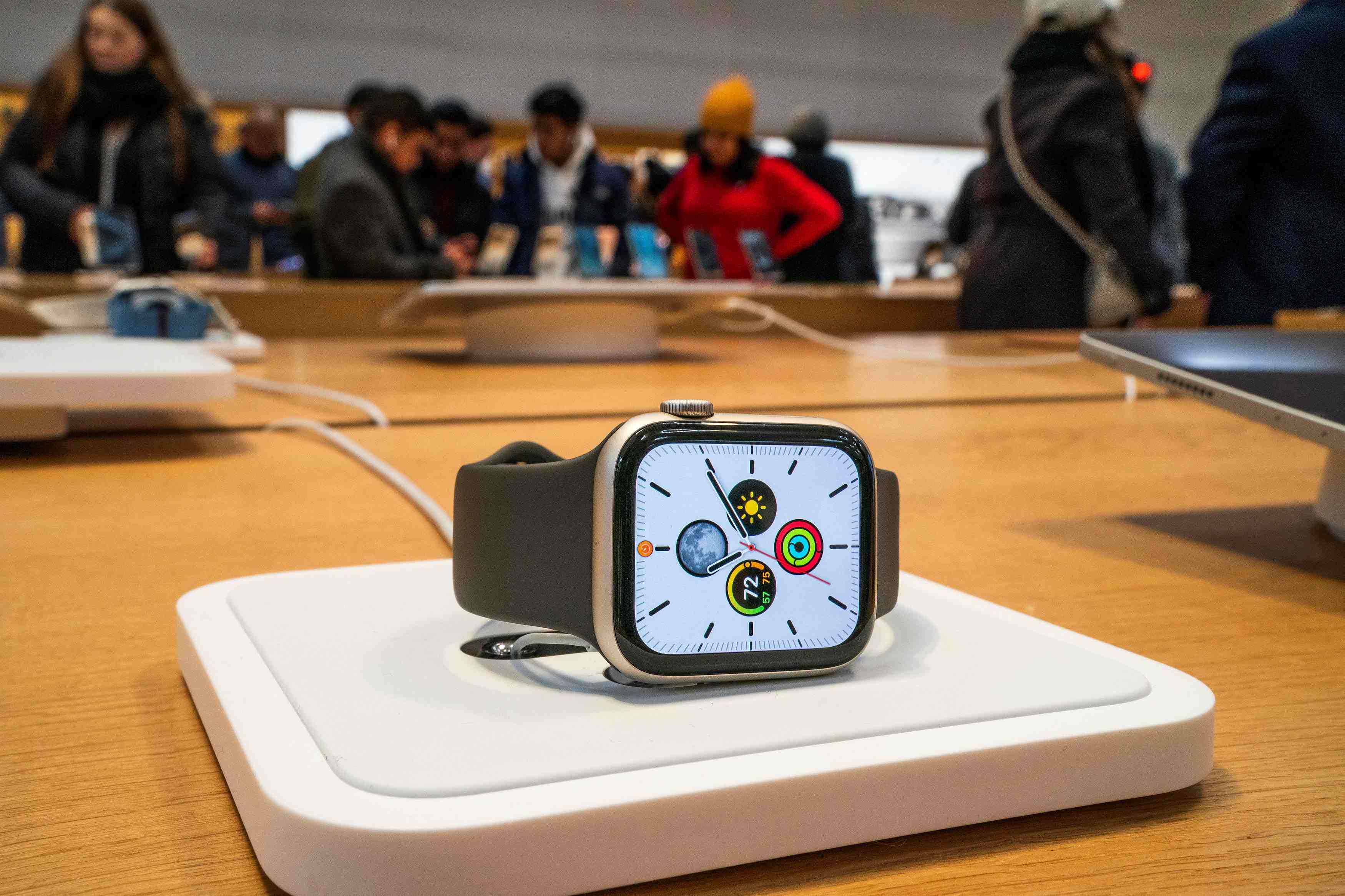 Apple Watch Import Ban Paused: Appeals Court Halts Ban After Apple’s Emergency Request
