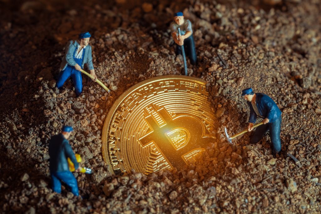 Bitcoin Mining: A Profitable Venture Or A Risky Business? | Robots.net