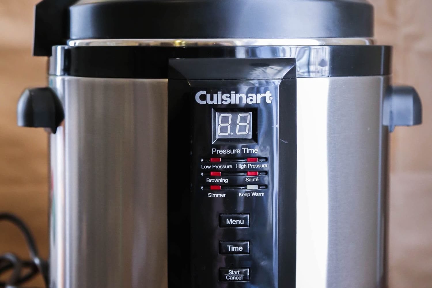Cuisinart Electric Pressure Cooker Beeps When Plugged In