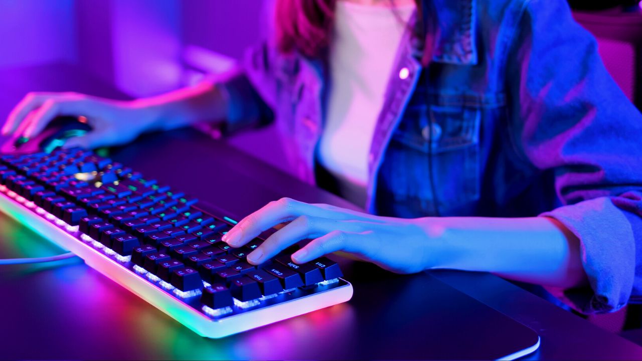 HK Gaming Keyboard: How To Change Color