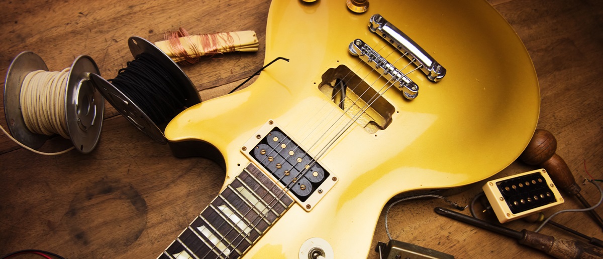 How Does An Electric Guitar Work?