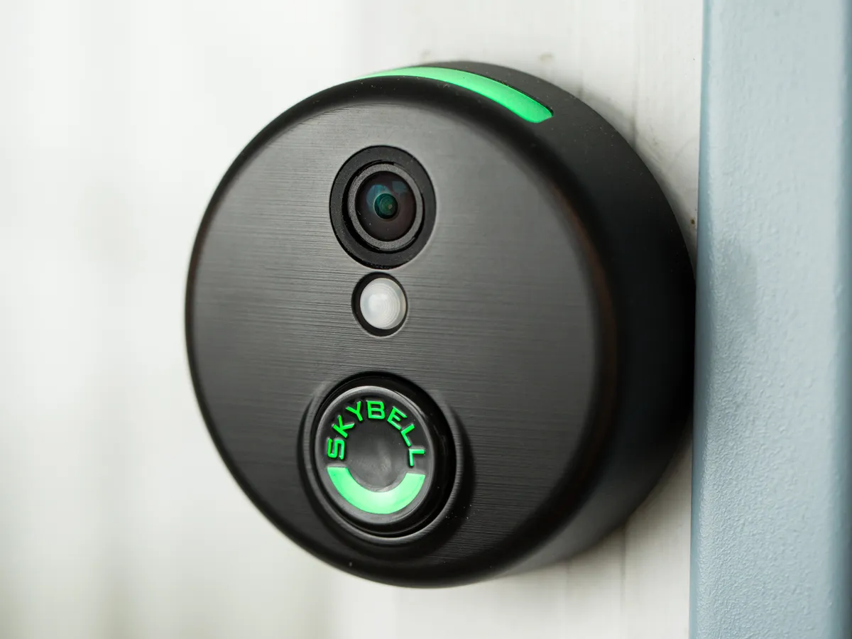 How Does SkyBell HD Wi-Fi Video Doorbell Work