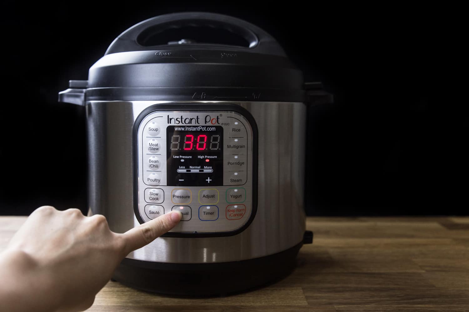 How Hot Does An Electric Pressure Cooker Get