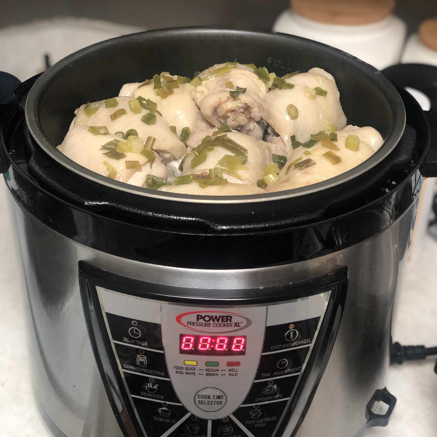 How Long Do You Cook 5 Lbs Chicken Thighs In An Electric Pressure Cooker