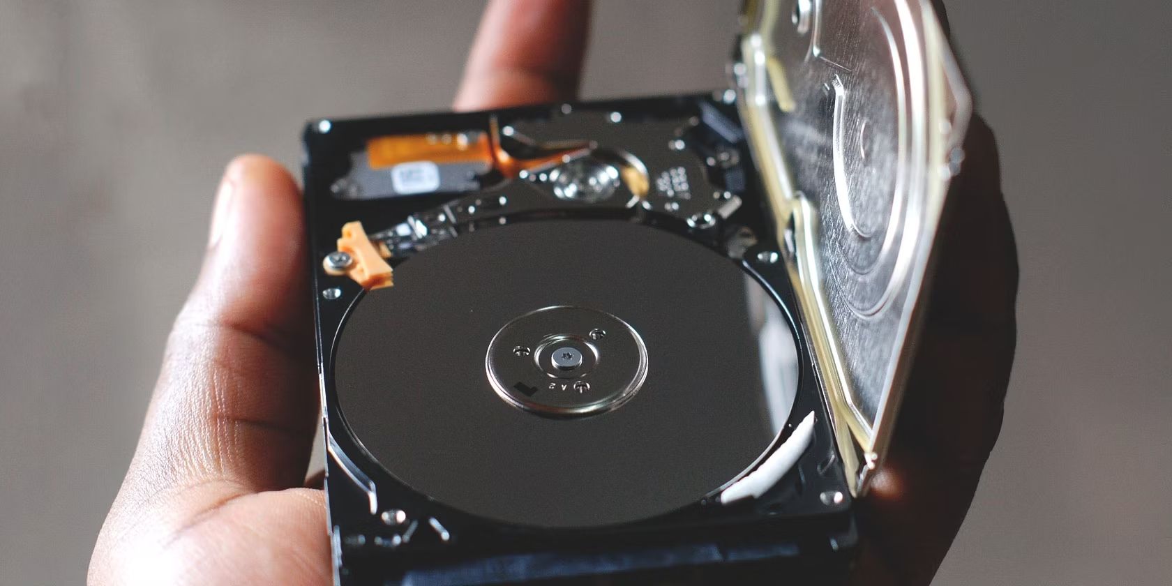 How To Access Hard Disk Drive On Windows 10
