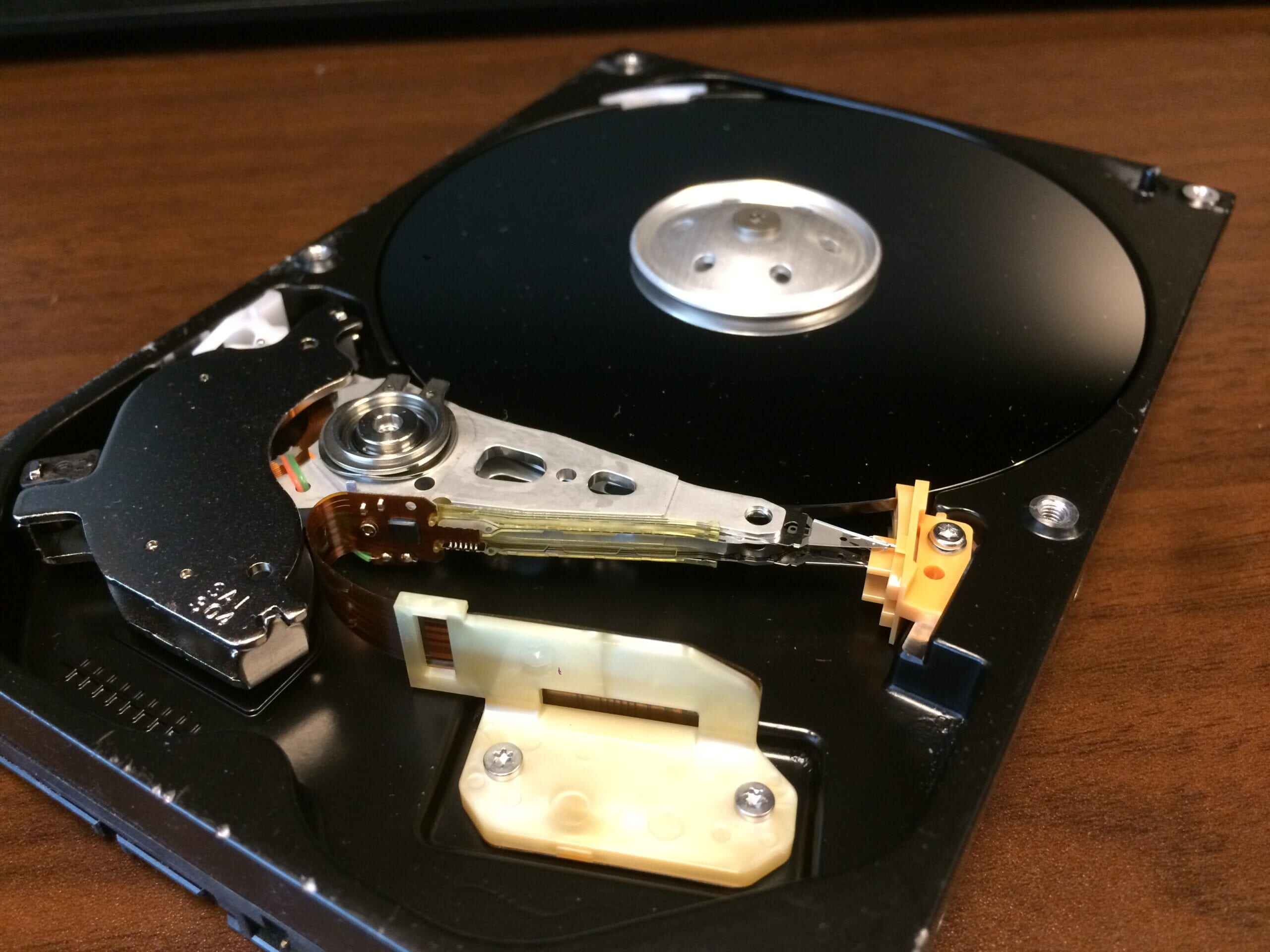 how-to-add-a-hard-disk-drive-to-windows-10