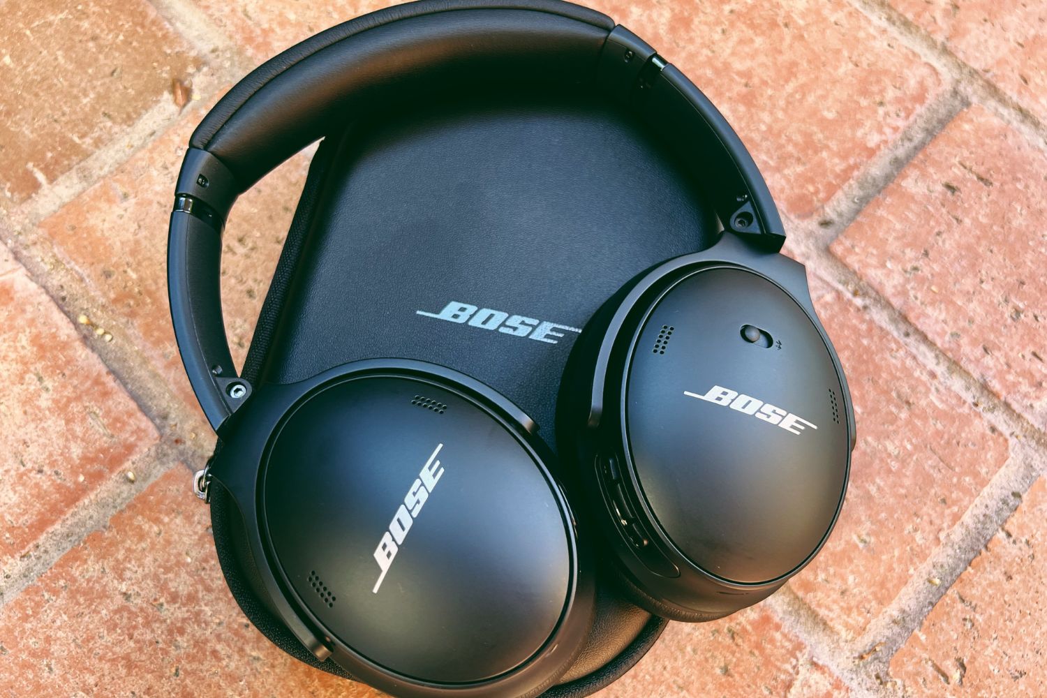 How To Change Battery On Bose Noise Cancelling Headphones