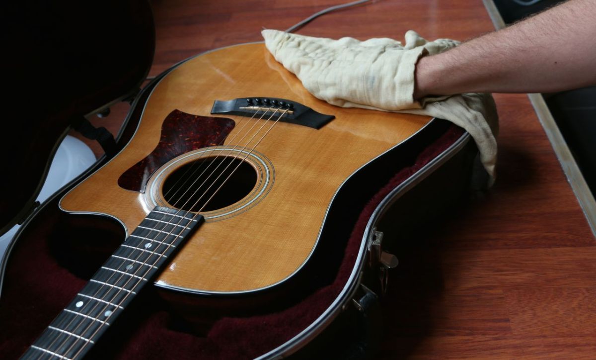 How To Clean An Acoustic Guitar Body
