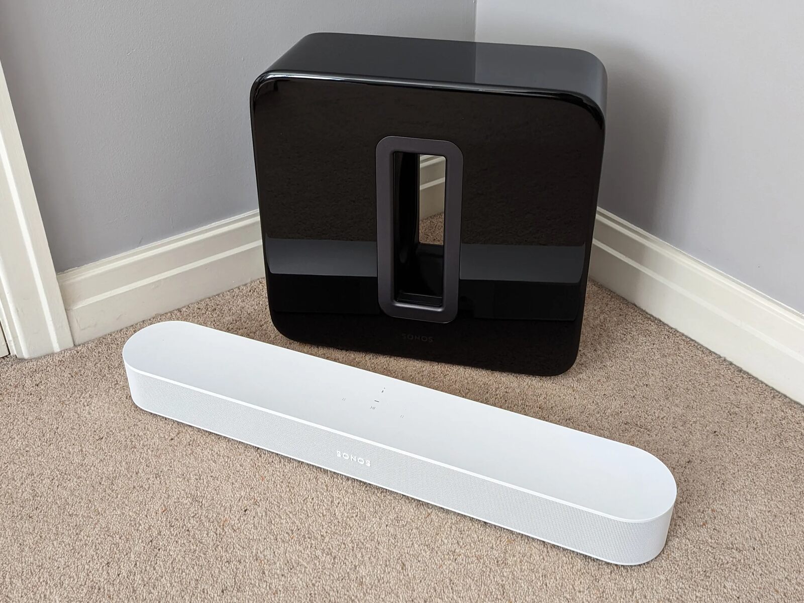 how-to-connect-a-subwoofer-to-a-soundbar