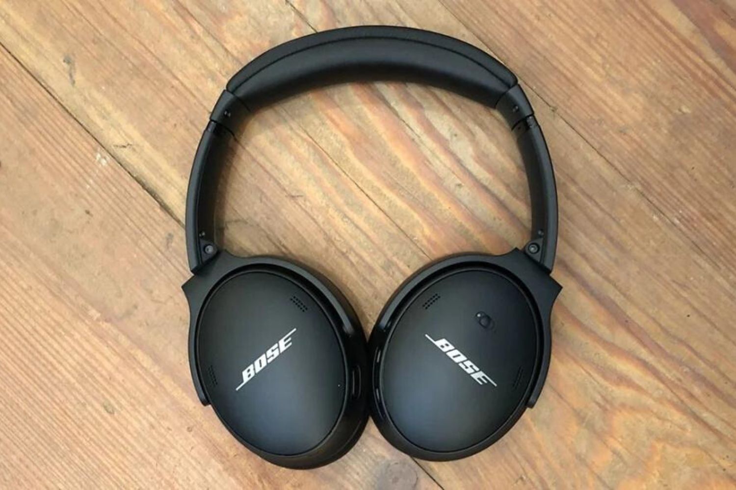 How To Connect Bose Over-Ear Headphones