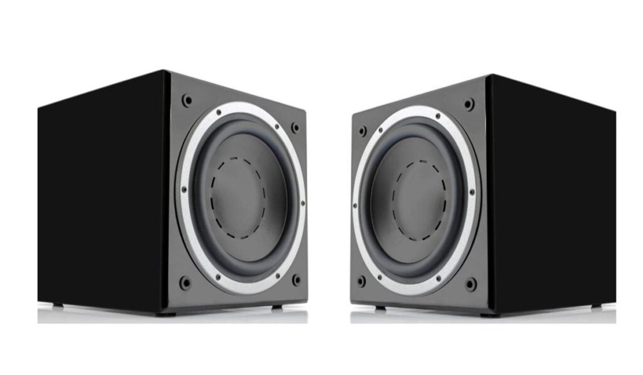 how-to-connect-two-subwoofers-to-one-soundbar