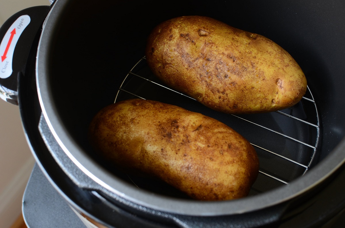 How To Cook Baked Potatoes In An Electric Pressure Cooker