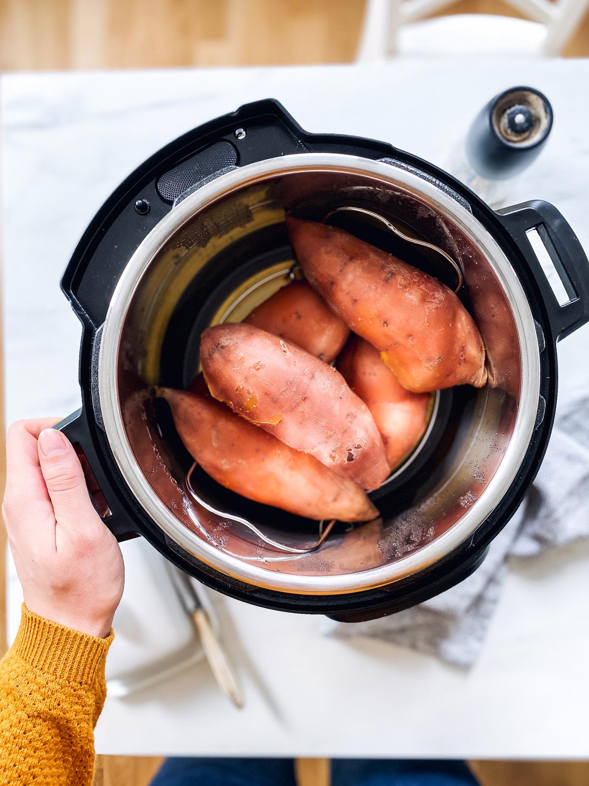 How To Cook Sweet Potatoes In An Electric Pressure Cooker