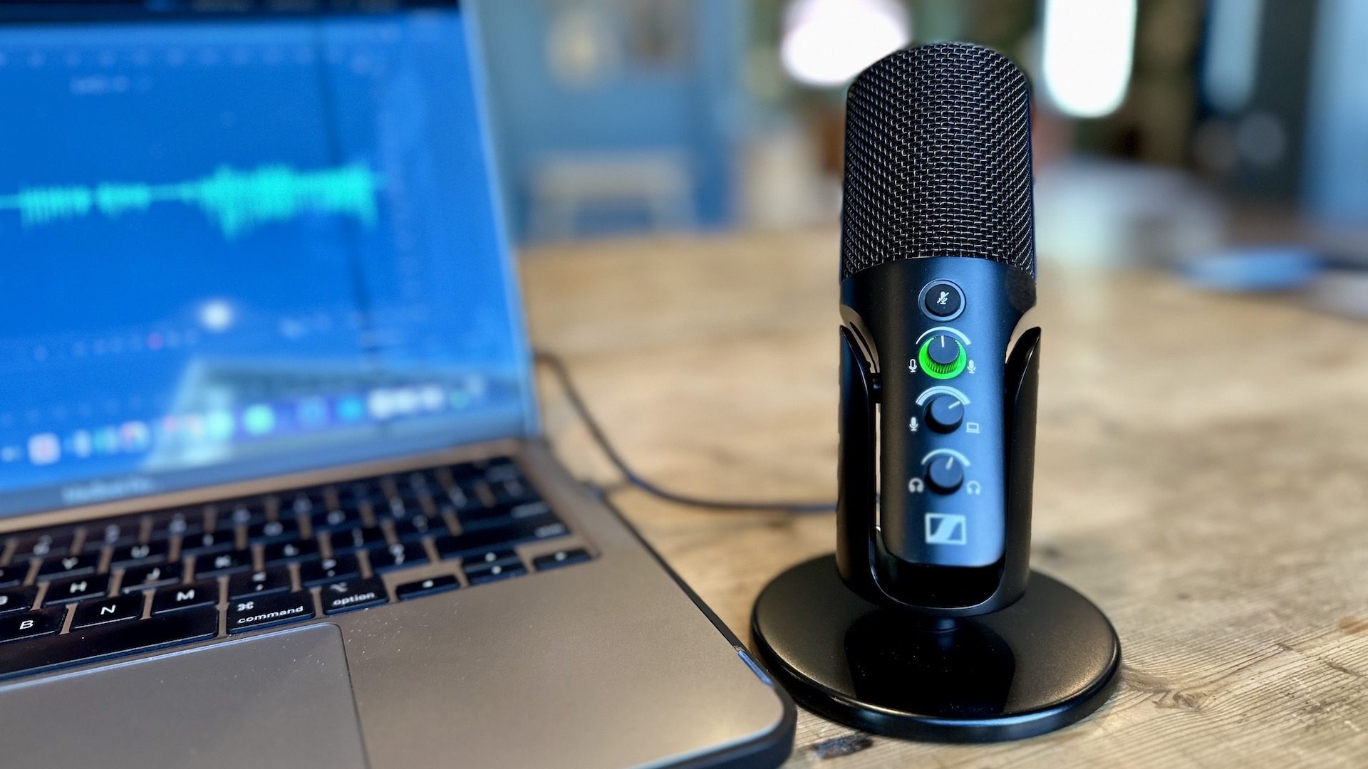 How To Eliminate Latency With A USB Microphone