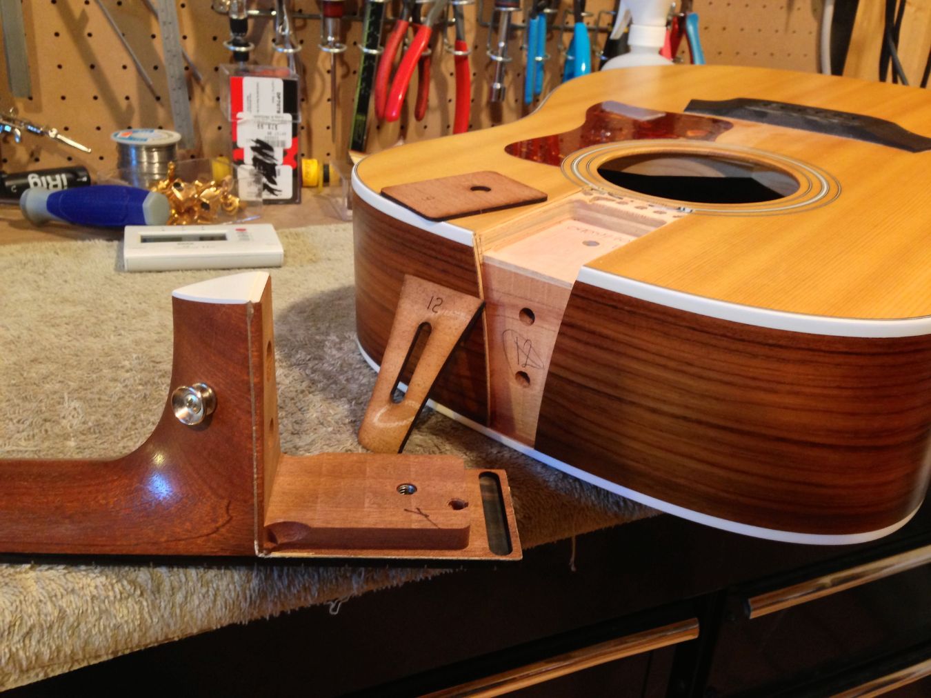 How To Finish An Acoustic Guitar Body