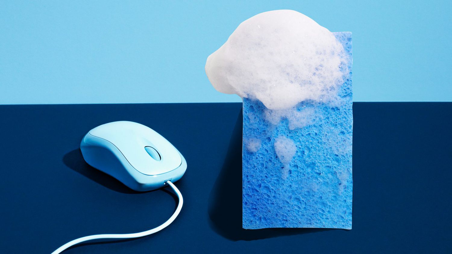 how-to-get-rid-of-tea-stains-from-your-gaming-mouse-pas