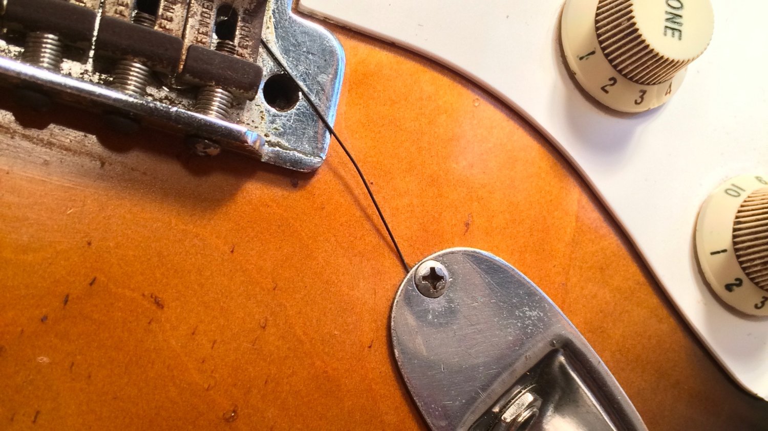how-to-ground-your-electric-guitar