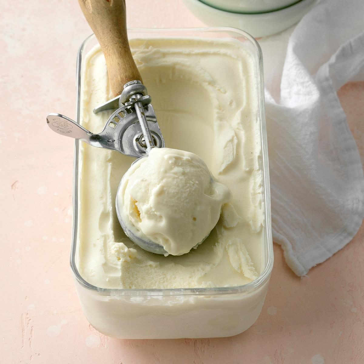 how-to-make-custard-in-ice-cream-maker
