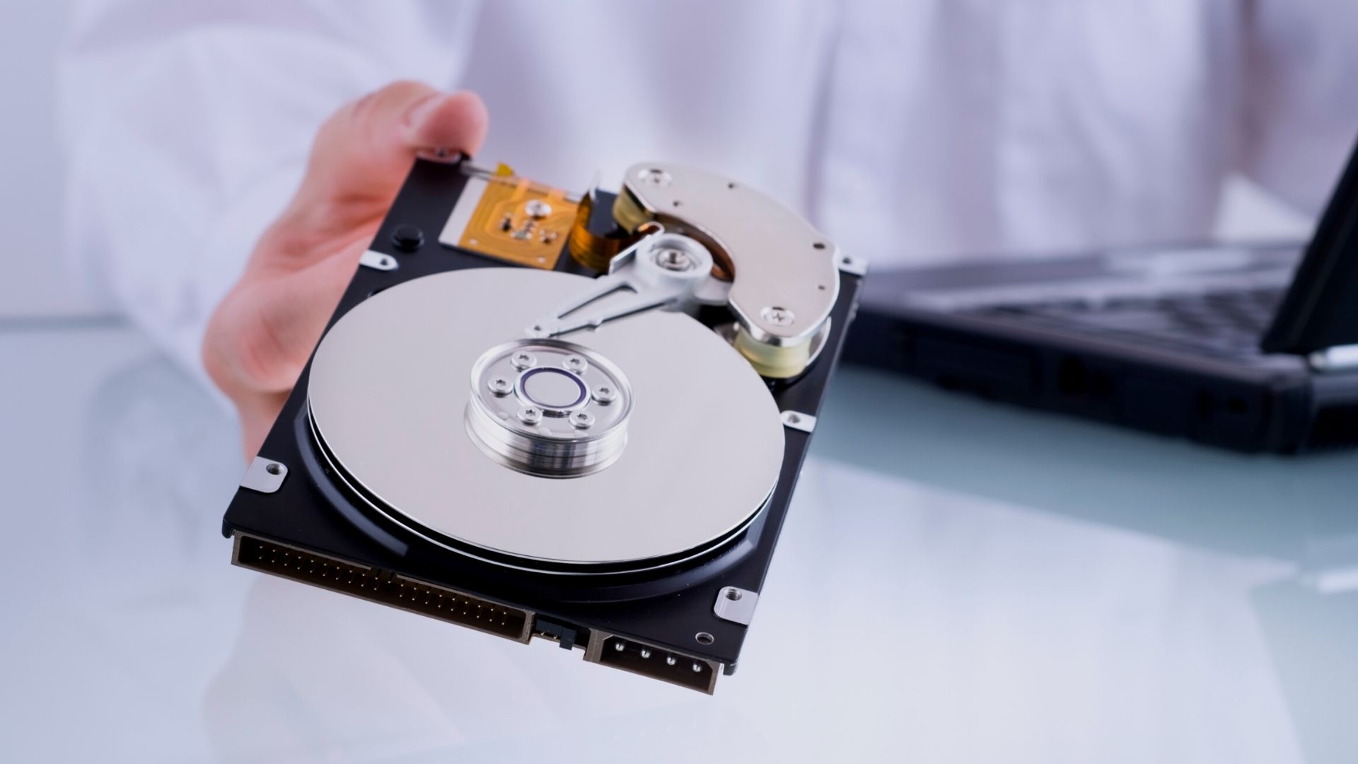 How To Name A Hard Disk Drive After You Have Reformatted Computer