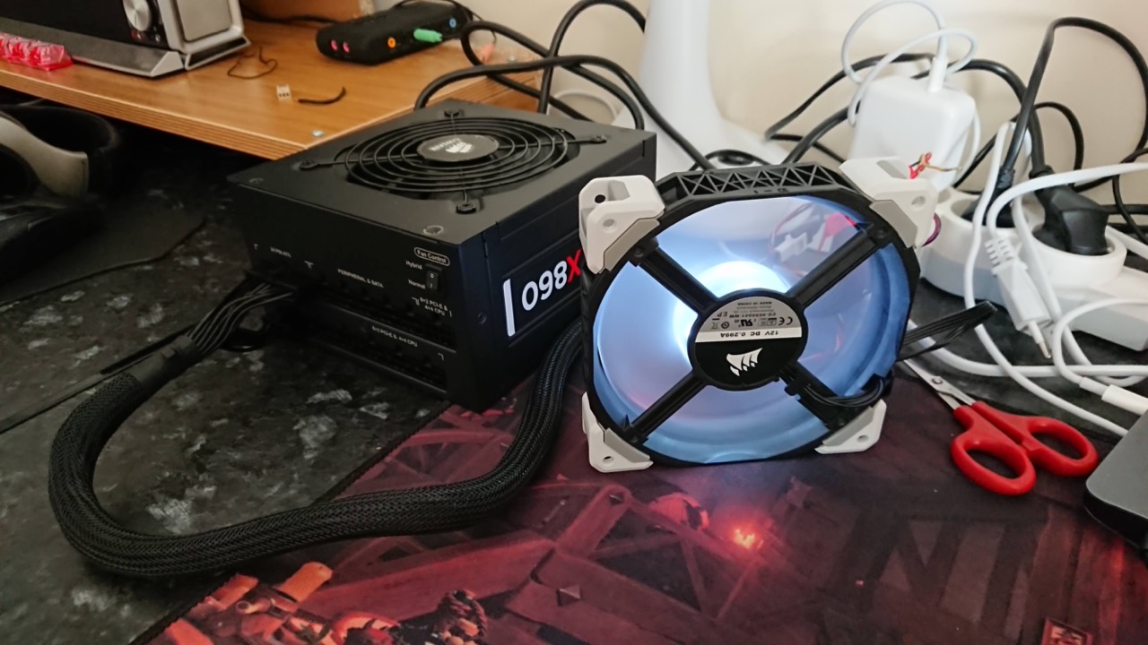 How To Plug In A Case Fan Into PSU
