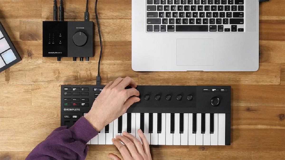 How To Set Up A MIDI Keyboard In Logic Pro X