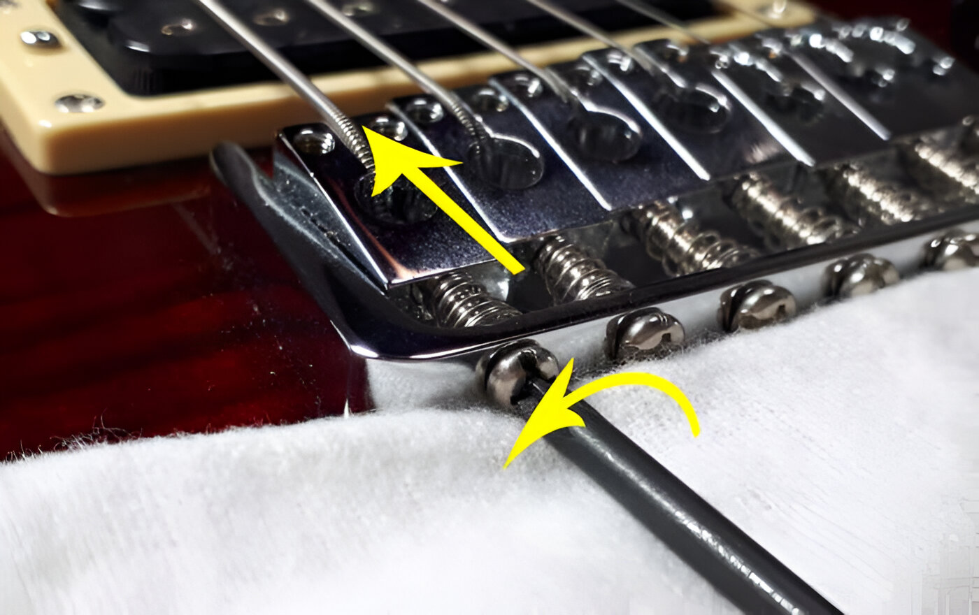 how-to-set-your-electric-guitars-intonation