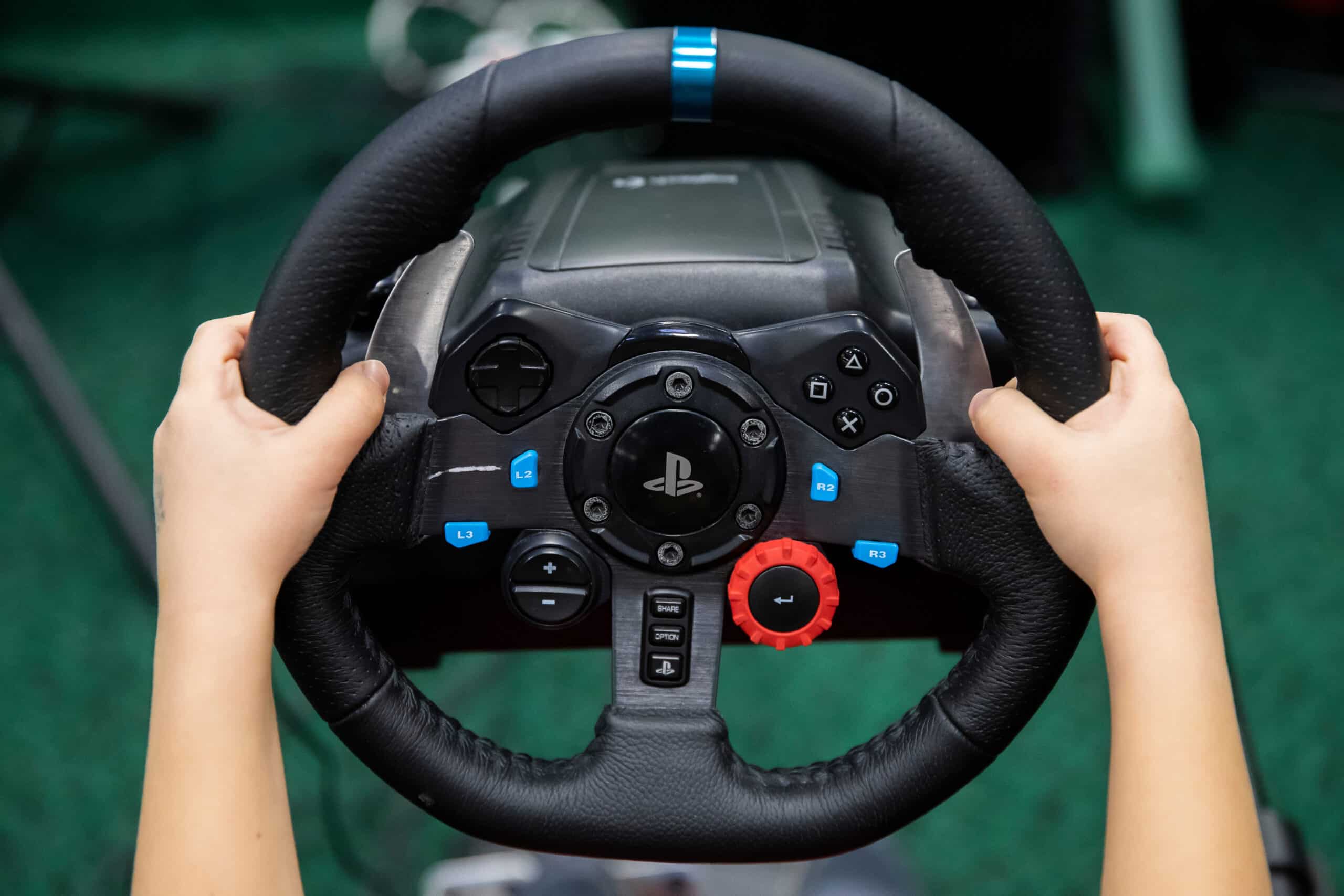 How To Setup The G29 Racing Wheel In Project Cars 2