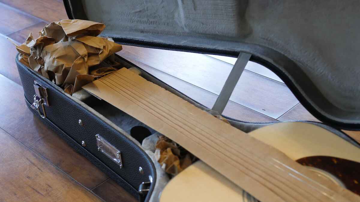 how-to-ship-an-acoustic-guitar