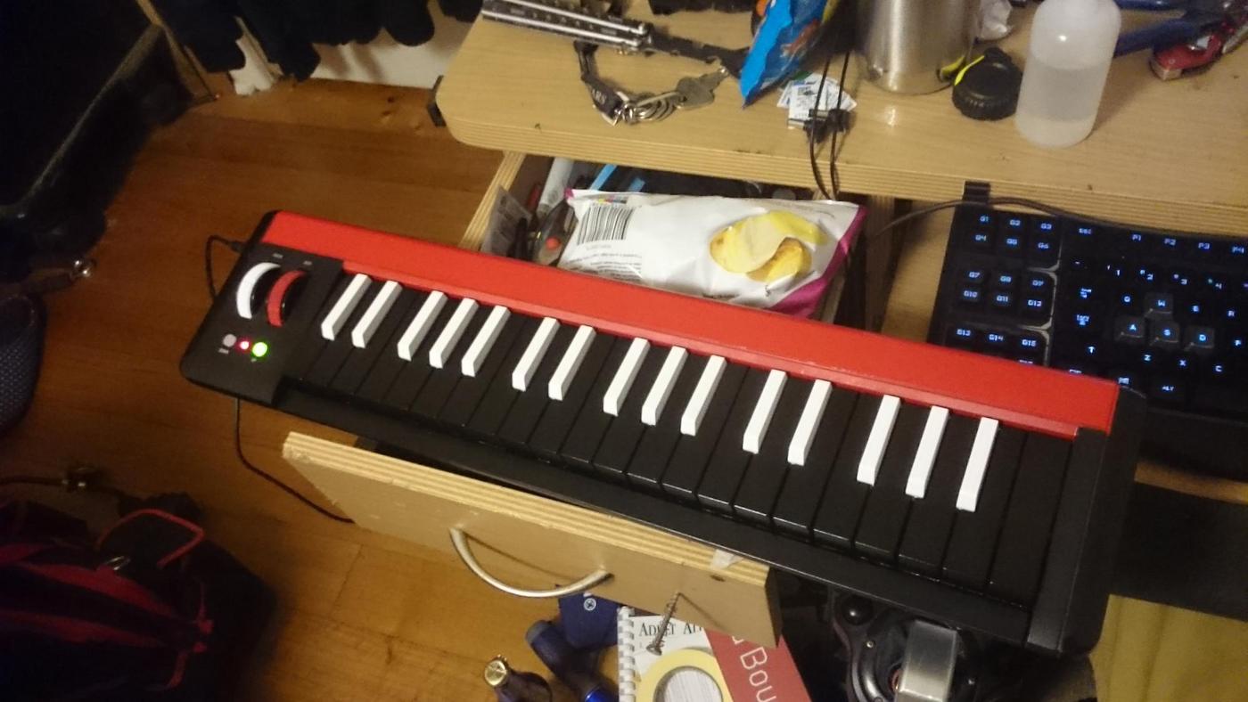 How To Spray Paint A MIDI Keyboard