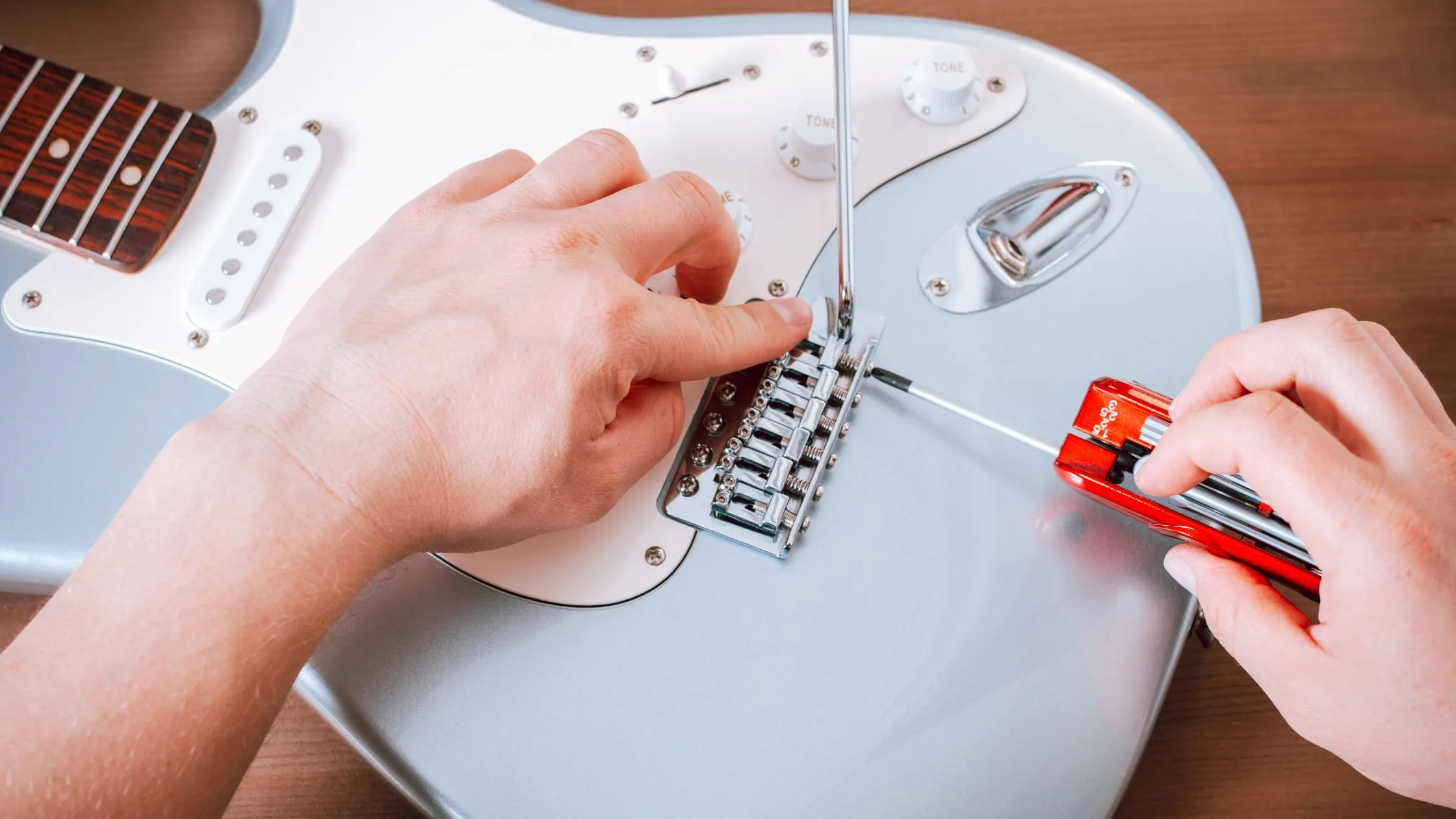 how-to-take-care-of-an-electric-guitar
