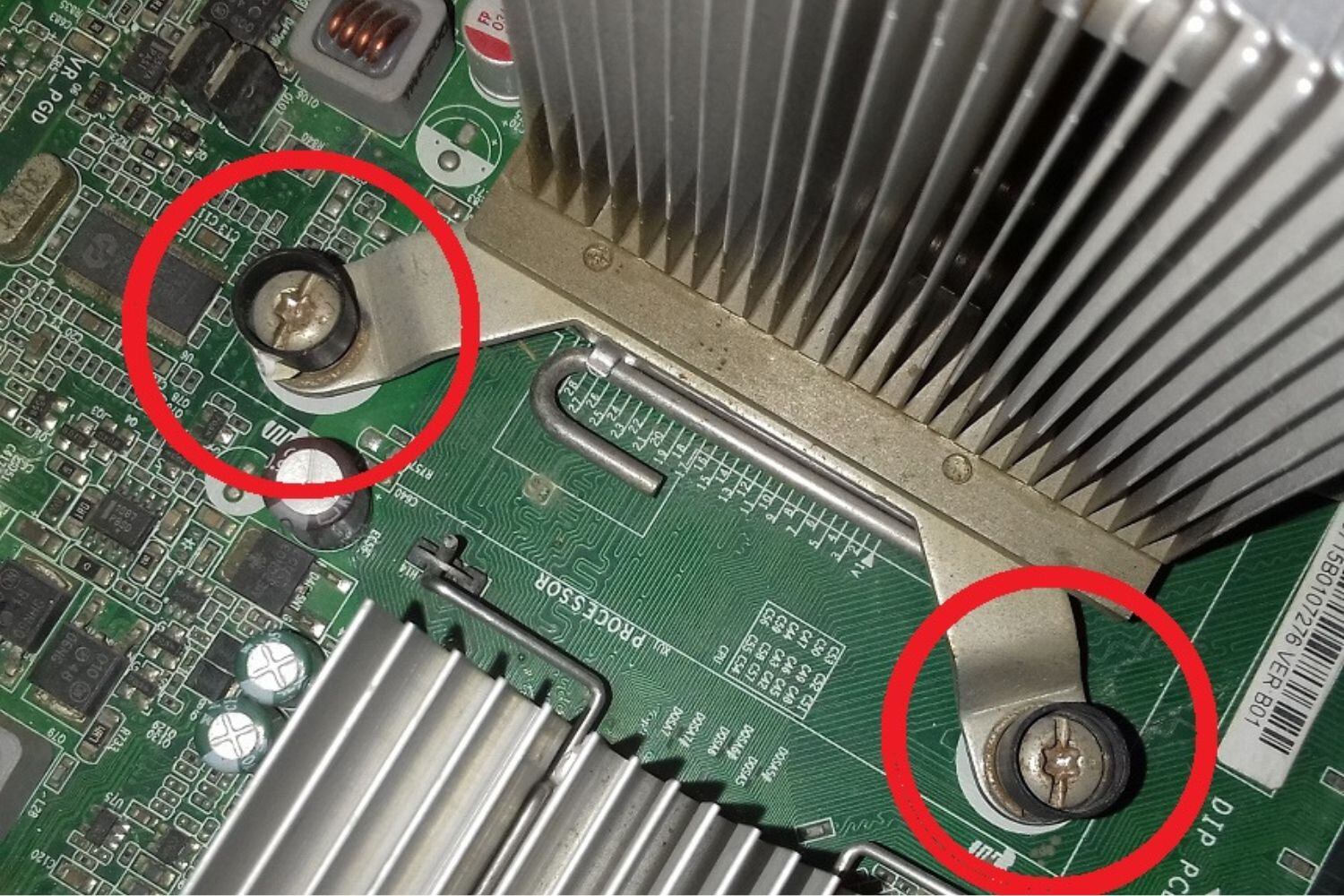 How To Tell CPU Cooler Is Not Seated Properly