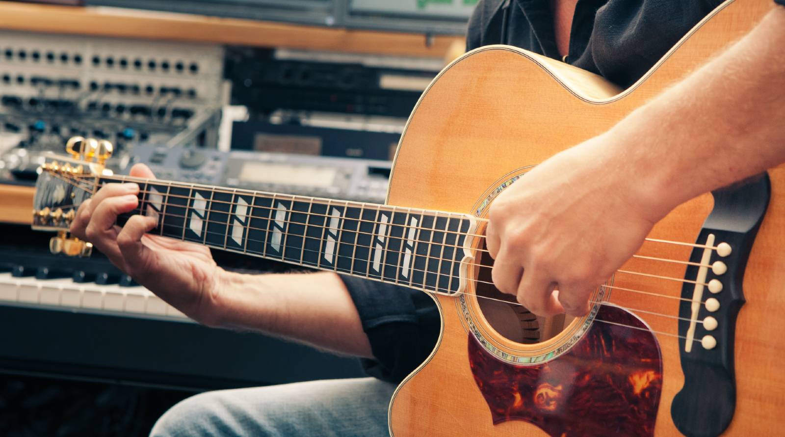 How To Turn A Right-Handed Acoustic Guitar Left-Handed