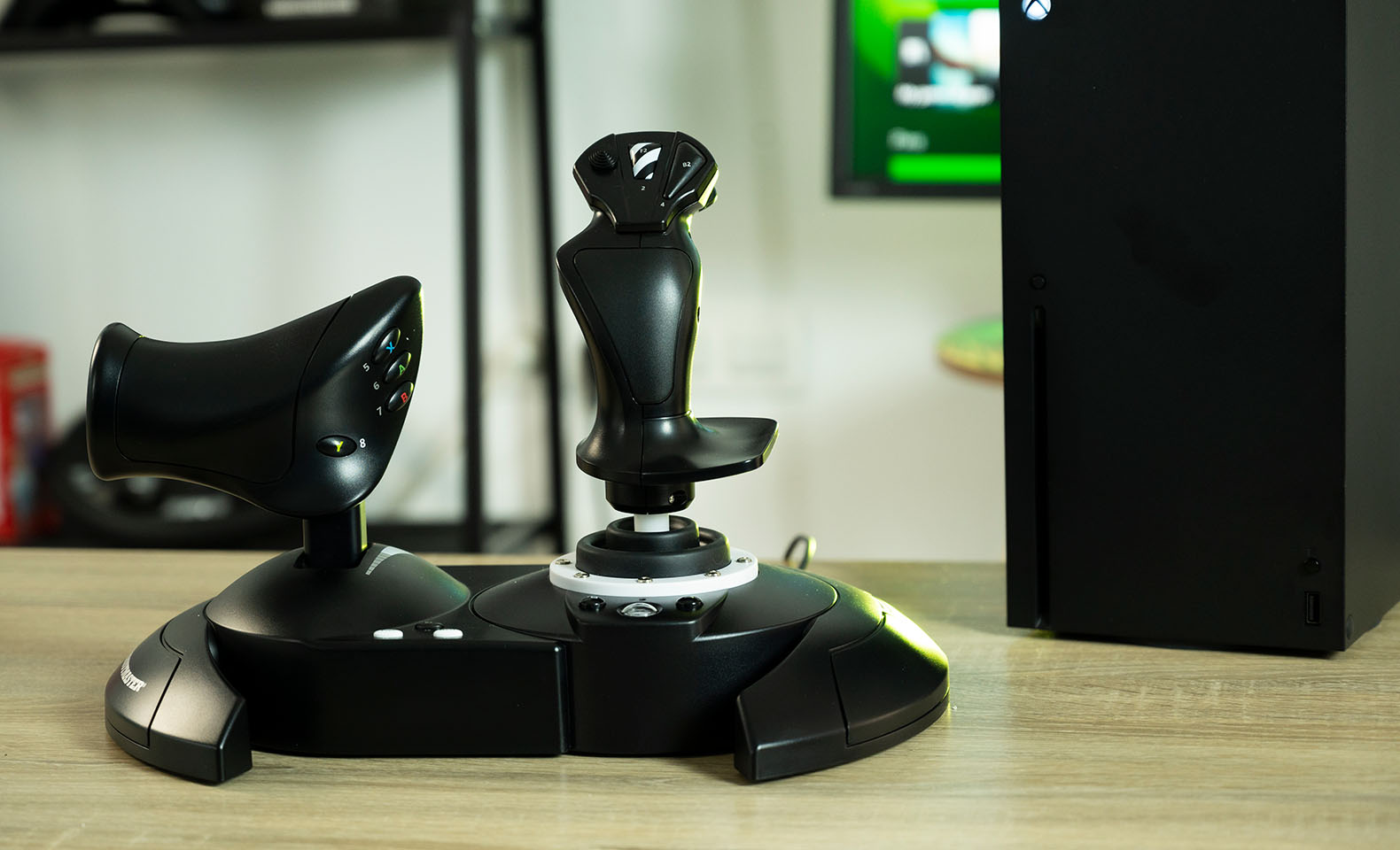 How To Use A Flight Stick On Xbox One