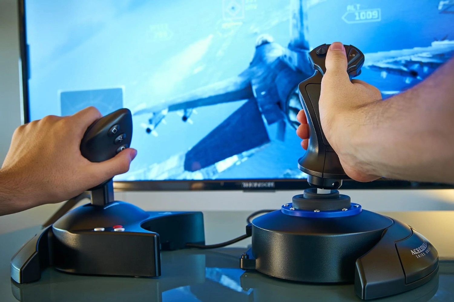 How To Use A Flight Stick With A PS4