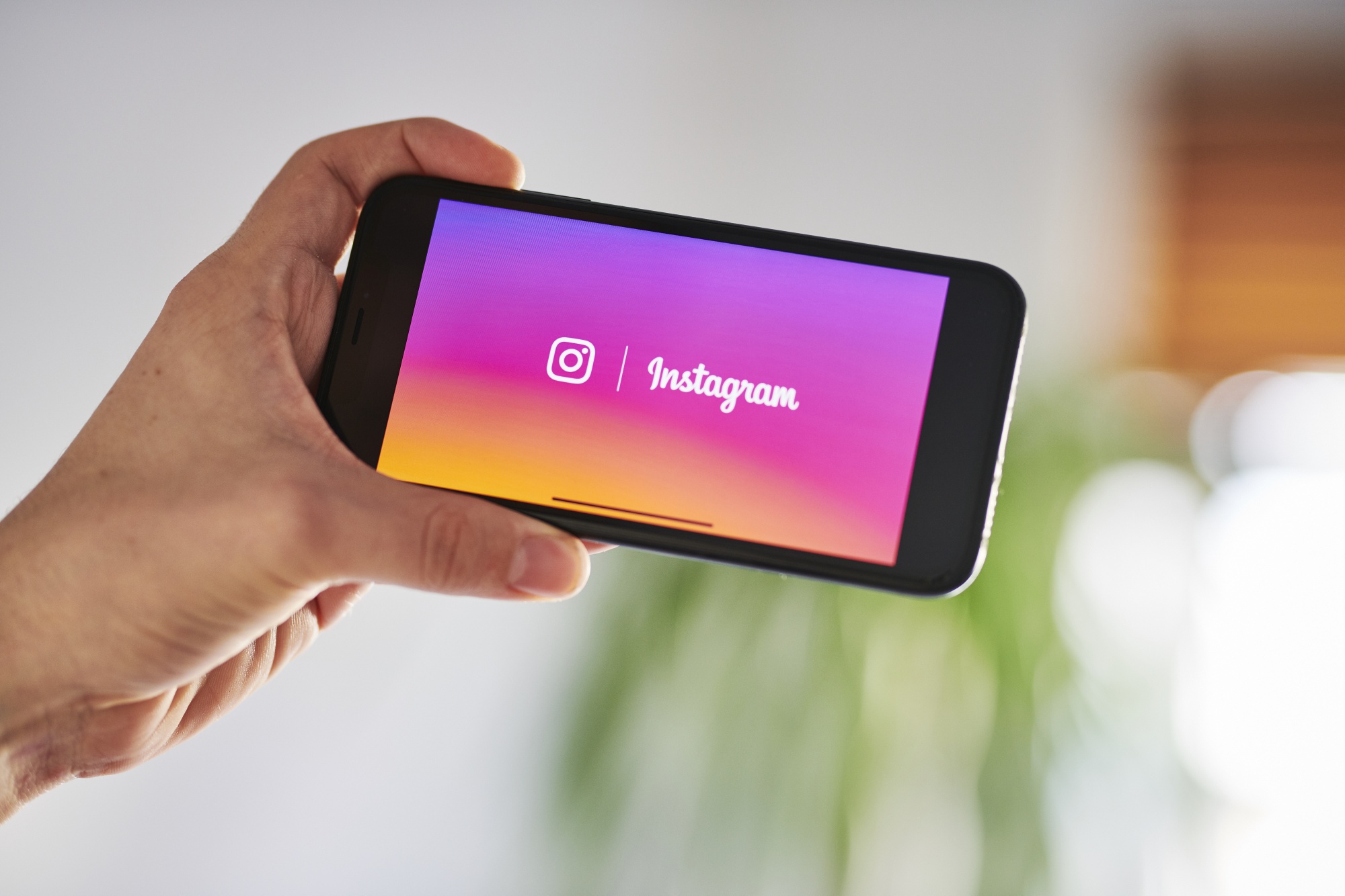 Instagram’s New AI-Powered Background Editing Tool Takes Stories To The Next Level