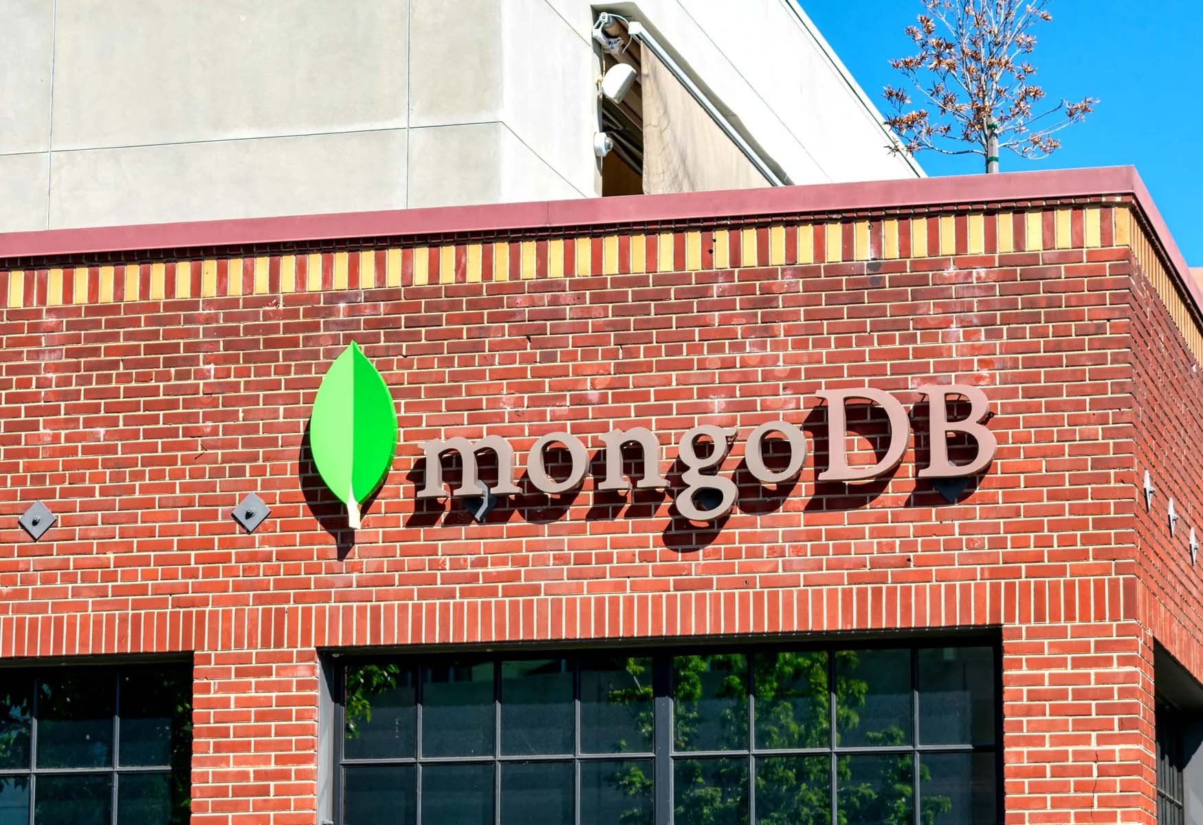 mongodb-investigating-security-incident-impacting-customer-data