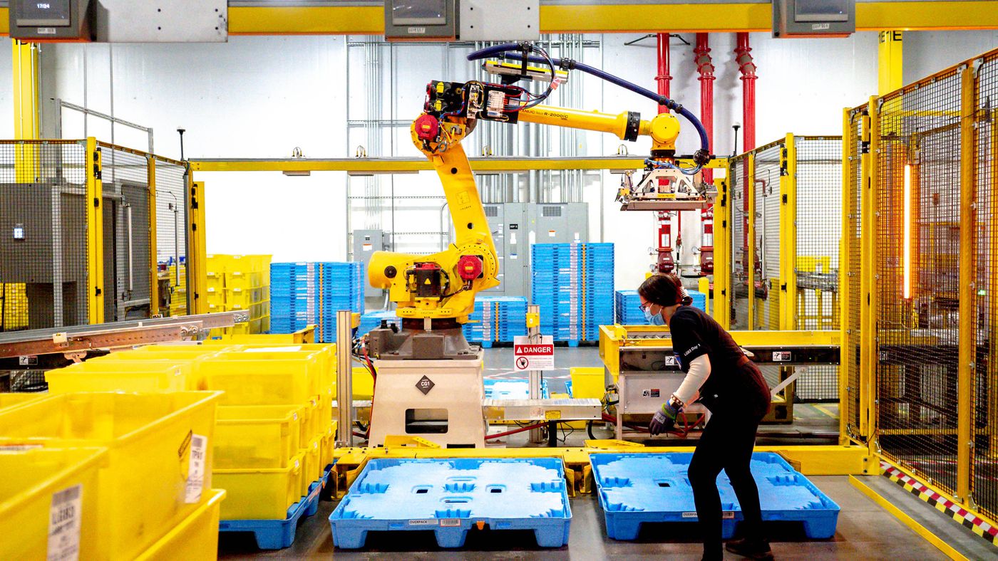 New Investment From Amazon Fuels Rightbot’s Development Of Freight-Unloading Robots