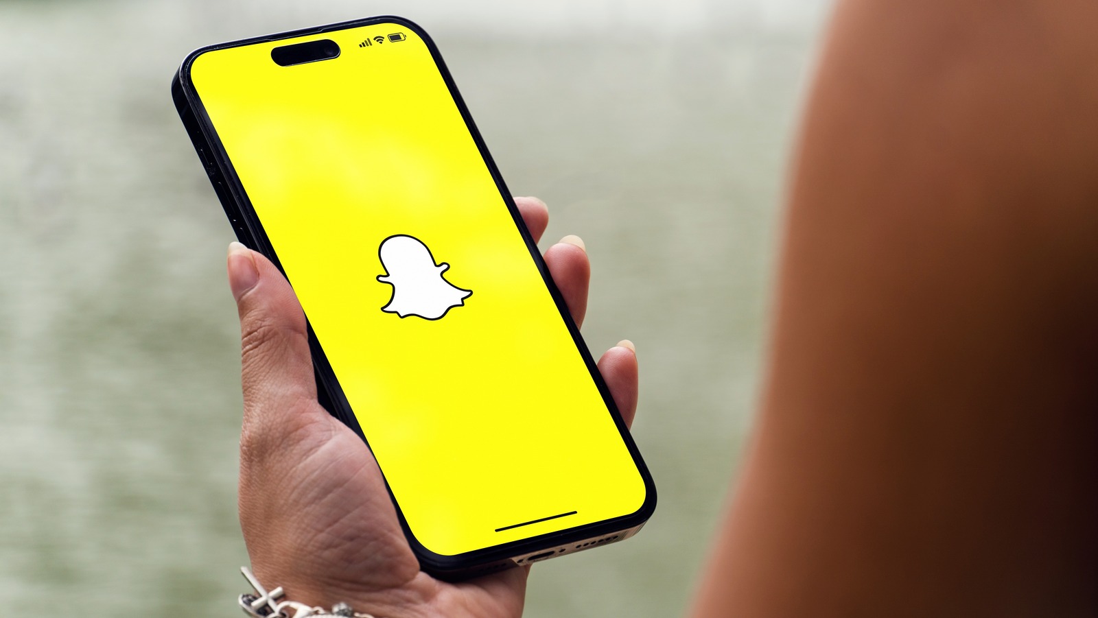 Snapchat+ Unveils New AI-Powered Image Creation Feature For Subscribers
