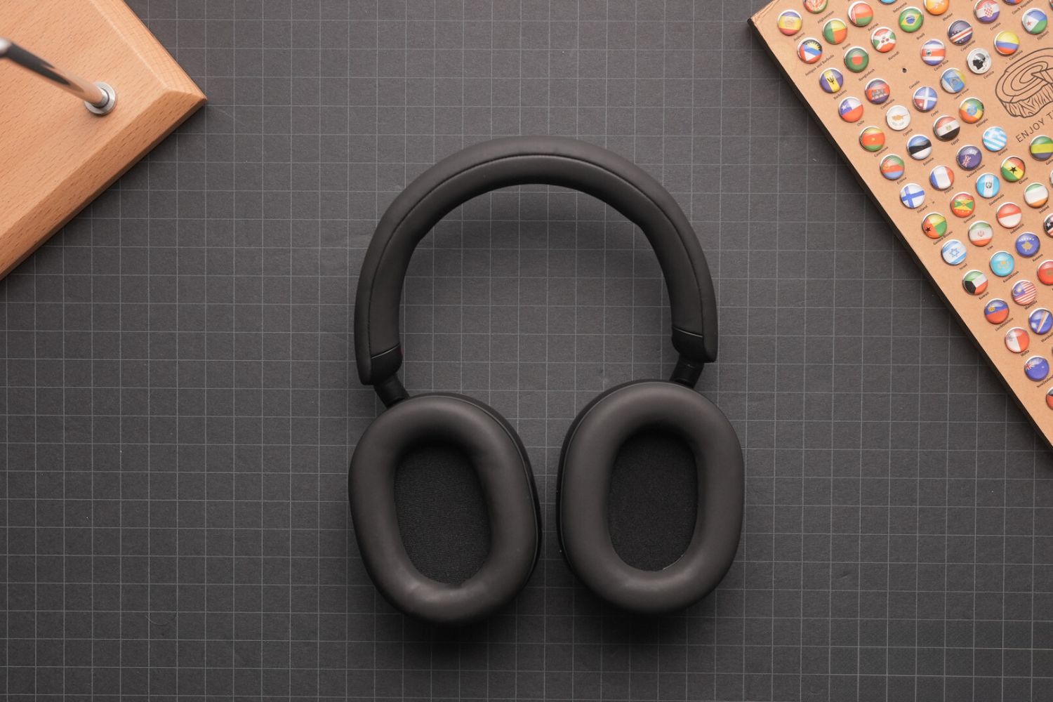 Sony Noise Cancelling Headphones: How To Turn On Noise Cancelling