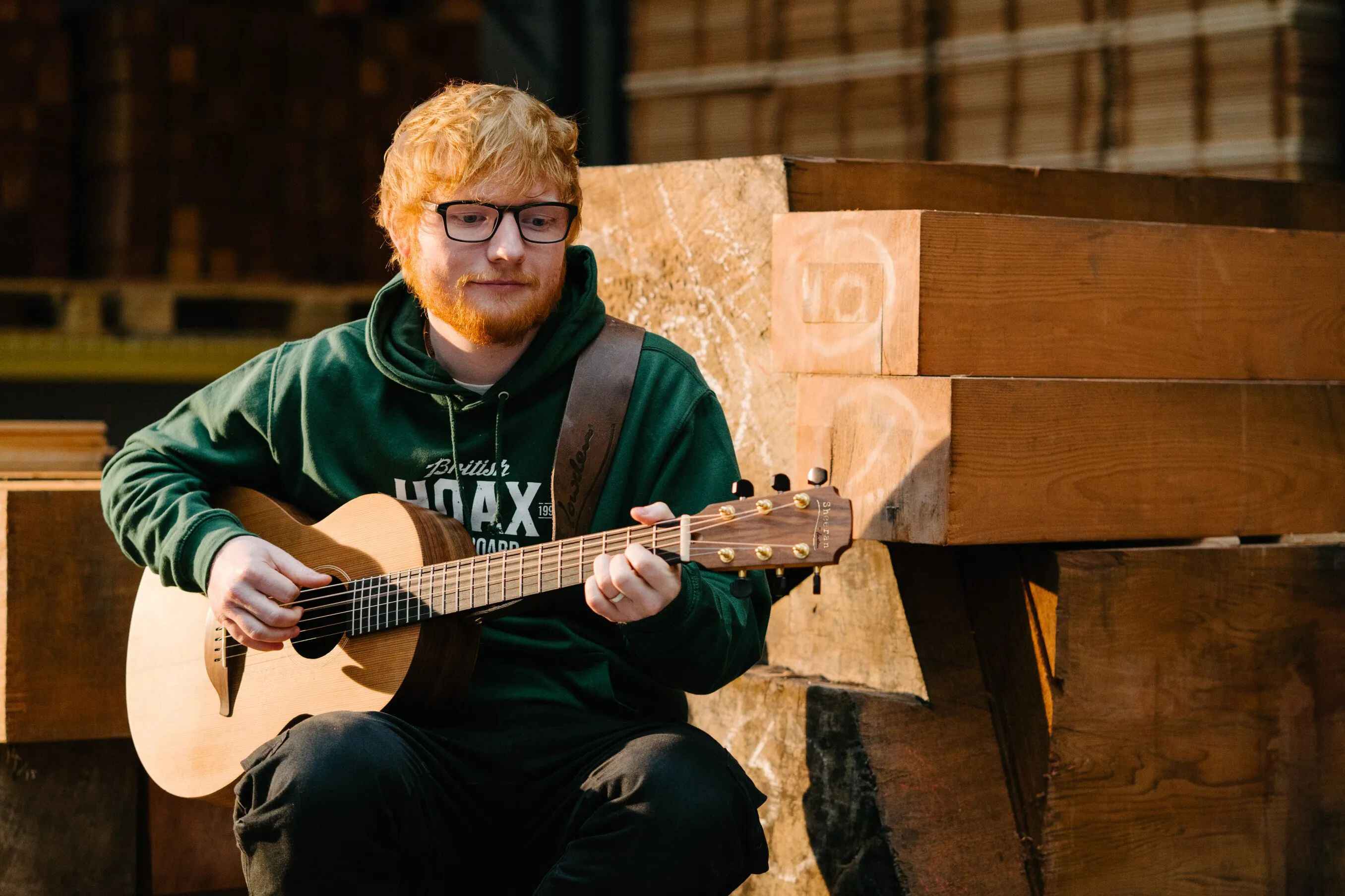 What Acoustic Guitar Does Ed Sheeran Play