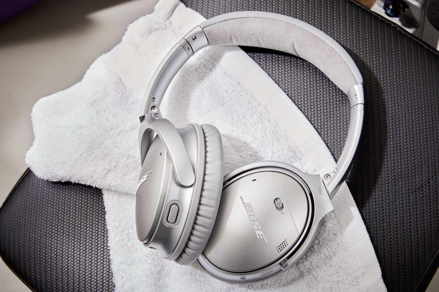 what-are-the-best-wireless-over-ear-headphones