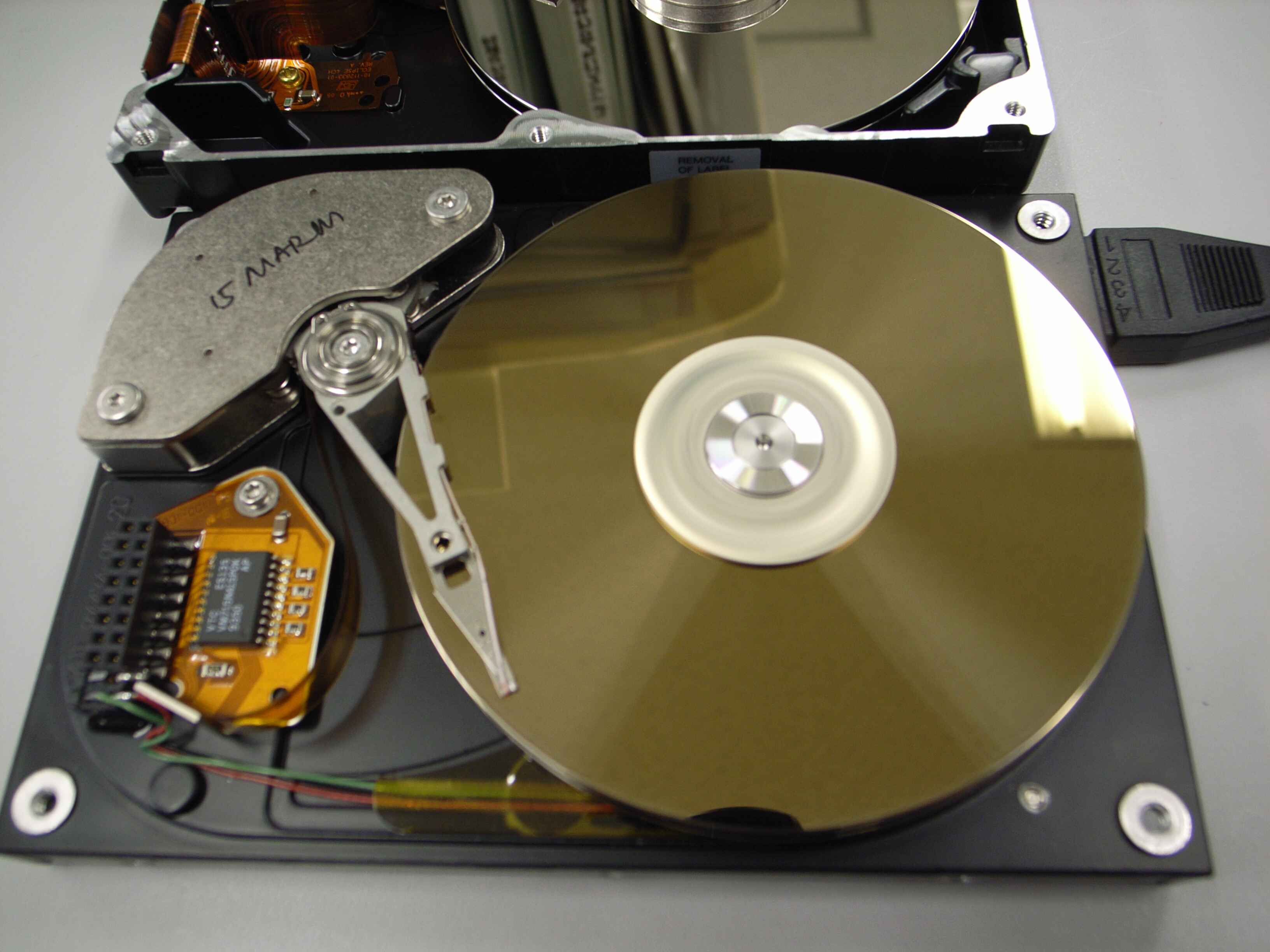 What Are The Platters Of The Hard Disk Drive Made Of?