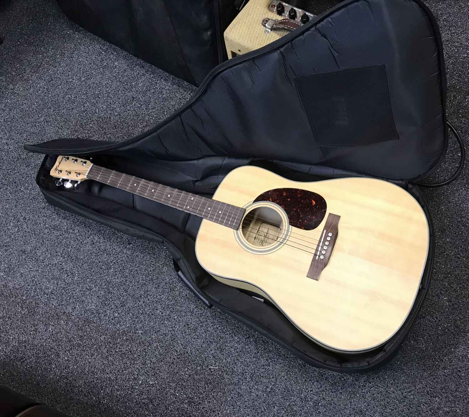 what-is-a-hohner-acoustic-guitar-worth
