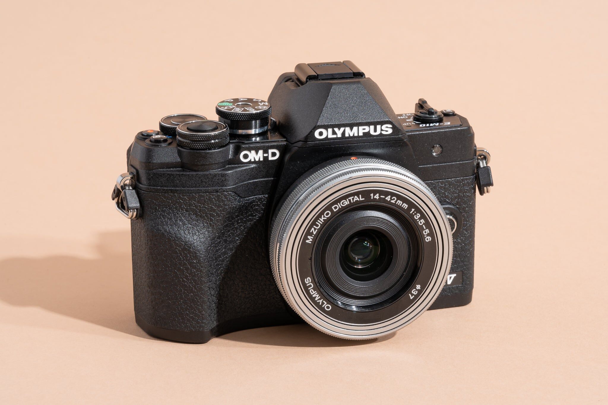 what-is-the-new-olympus-mirrorless-camera