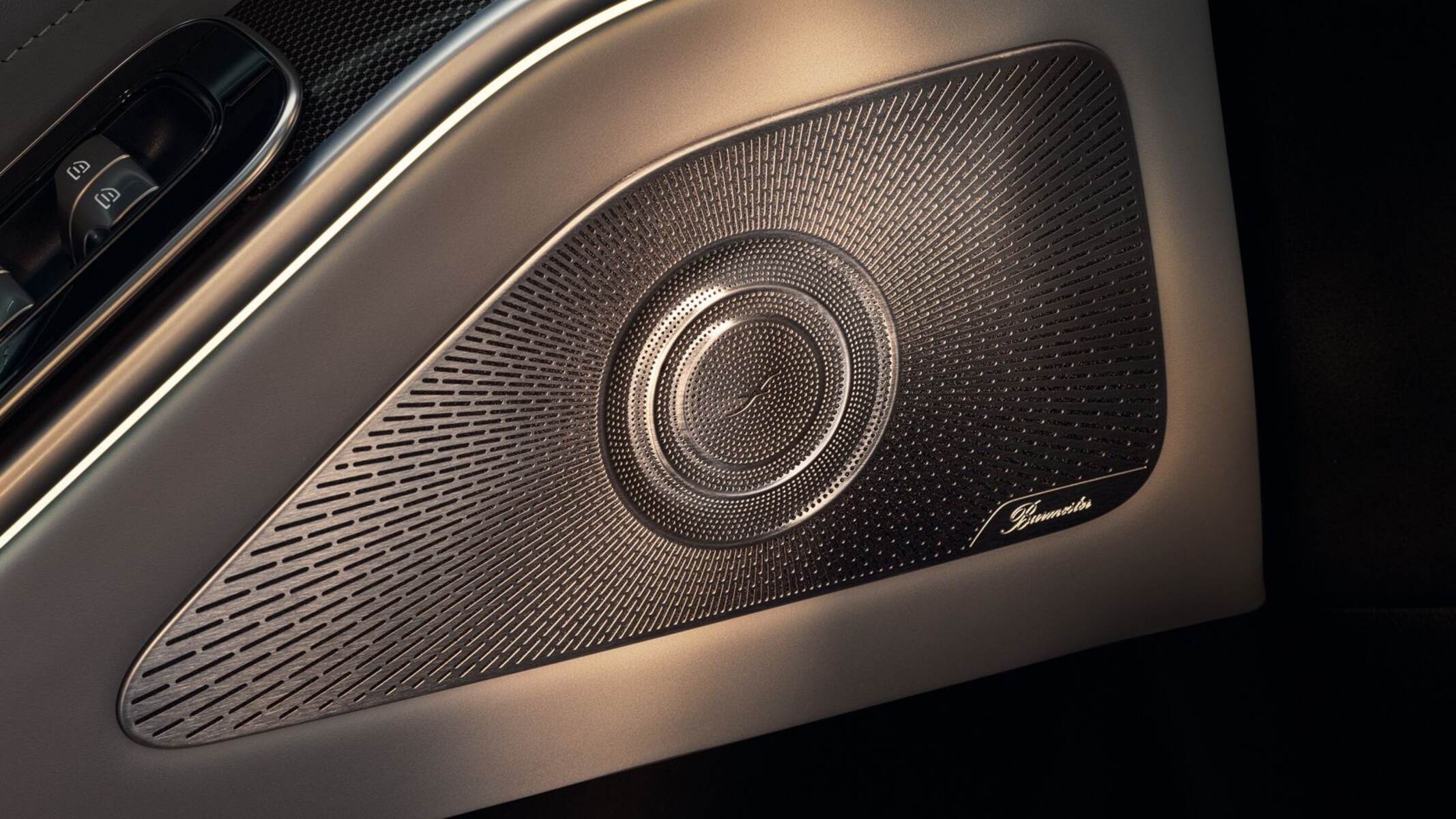 what-is-the-wattage-and-speaker-count-of-the-standard-burmester-surround-sound-system